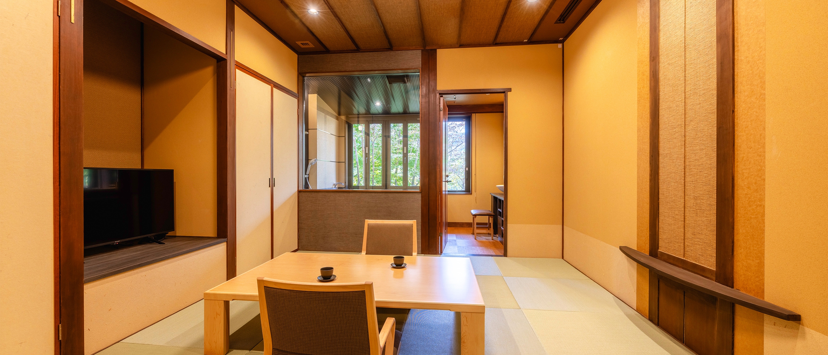 和の伝統とモダンなデザインが融合した日本和室スタイル